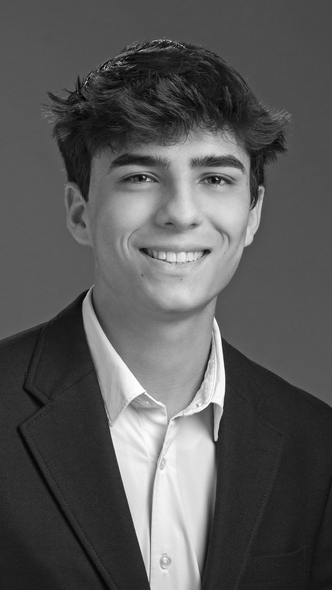 Headshot of Joshua Cárdenas